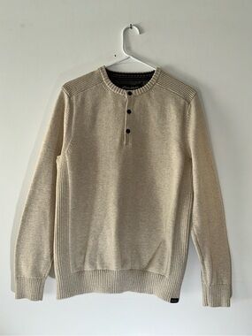 Eddie Bauer Sweater. Cream Color. Size M.